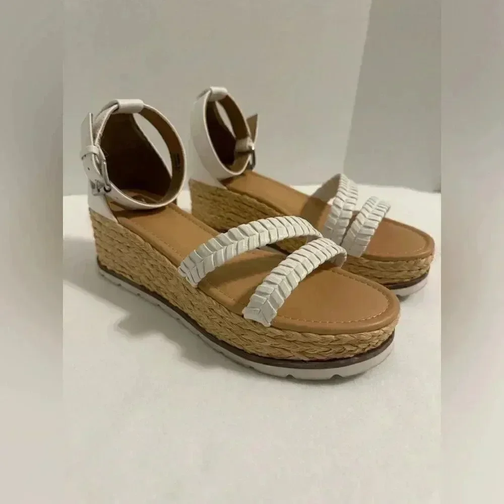 Dolce Vita Women’s Bannon Sandal | Wedge | Size 8.5 M | White